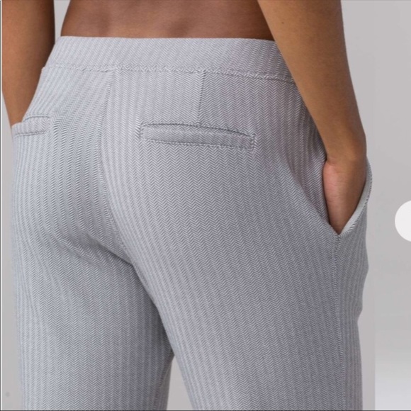 Lululemon Jet Crop Slim Bottom - Picture 4 of 7